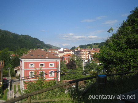 Vistas desde los Aptos. Aldea del Puente, Cangas de Onís (Asturias)